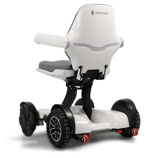 Cadeira de Rodas Motorizada Inovadora e Dobrável modelo Spacemed - Dellamed